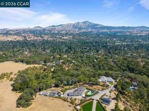 740 Clipper Hill Rd, Danville, CA, 94526-2314 | Card Image