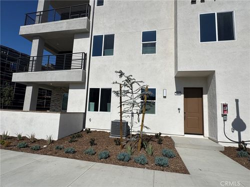 499 Mulligan, Irvine, CA, 92618-5904 | Card Image