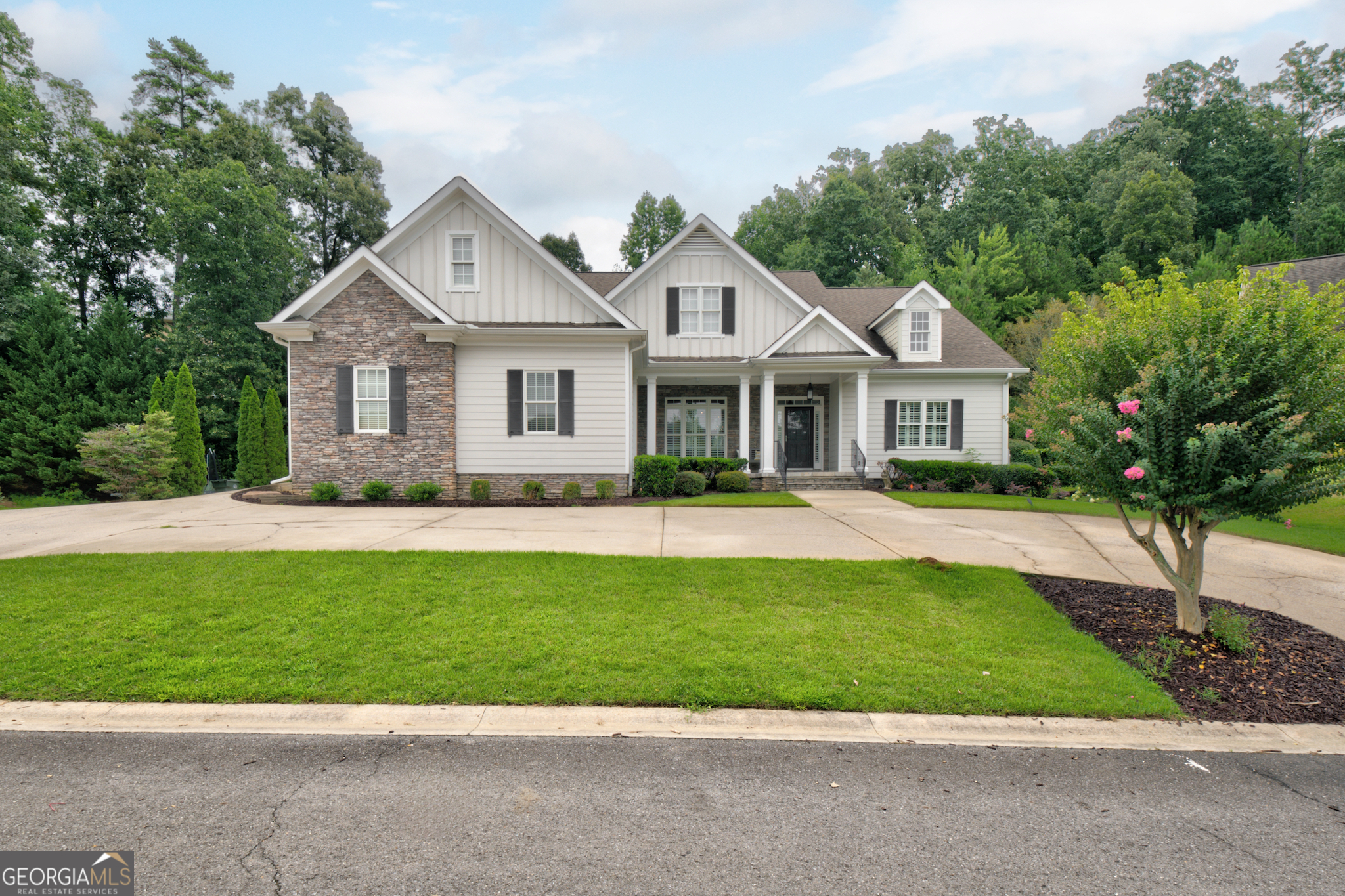 Saint Ives Pl, Dalton, GA 30720