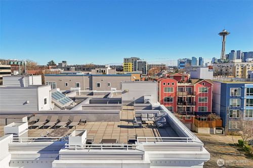 apt-409-520 2nd Ave W, Seattle, WA, 98119-3984 | Card Image