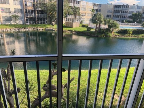 apt-206-1700 Ne 191st St, Miami, FL, 33179-4205 | Card Image