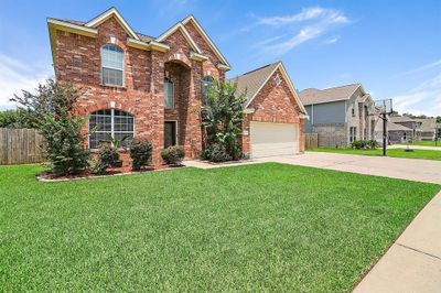 6707 Haider Avenue, House other with 3 bedrooms, 2 bathrooms and null parking in Baytown TX | Image 1