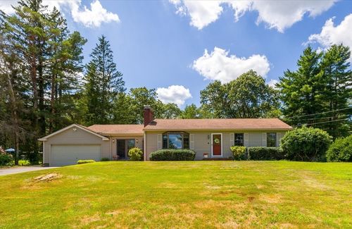 6 Hillside Dr, Sturbridge, MA, 01566-1536 | Card Image