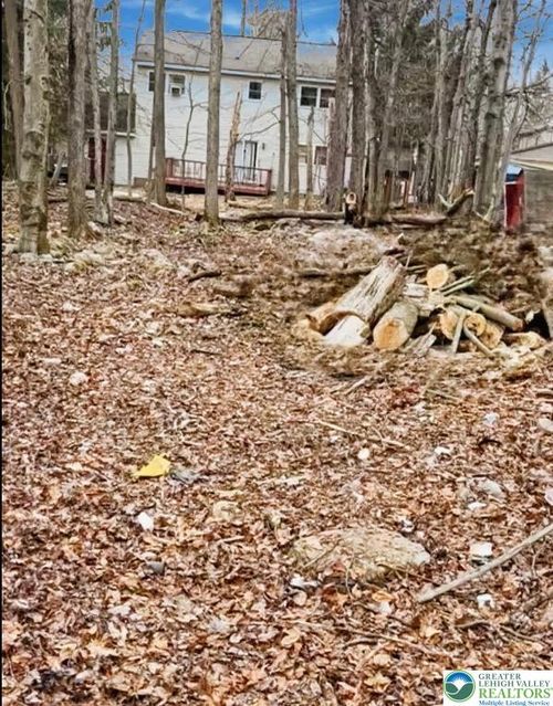 361 Crestview Dr, Tobyhanna, PA, 18466 | Card Image