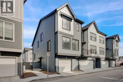 380 Seton Villas Se, Calgary, AB, T3M3T8 | Card Image