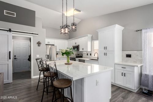 17857 N 85th Ln, Peoria, AZ, 85382-8081 | Card Image