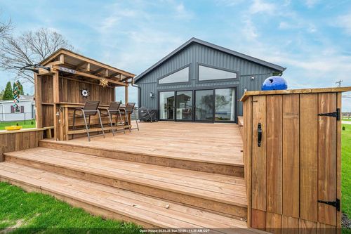 N8805 Lakeshore Drive Drive, FRIENDSHIP, WI, 54979 | Card Image