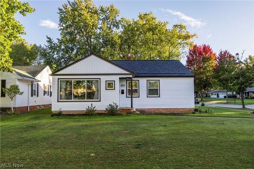 5120 Longton Rd, Lyndhurst, OH, 44124-2750 | Card Image