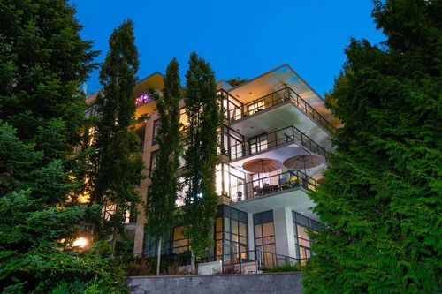 206-135 W 2nd Street, North Vancouver, BC, V7M0C5 | Card Image