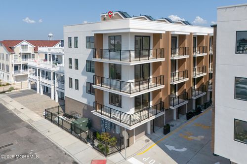 6-500 Ocean Ter, Seaside Heights, NJ, 08751-2544 | Card Image