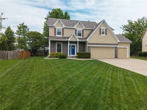 14275 W 147th Ter, Olathe, KS, 66062-8872 | Card Image