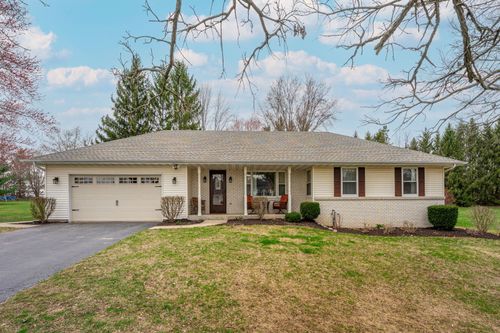 7919 Windspoint Rd, Roscoe, IL, 61073-8432 | Card Image