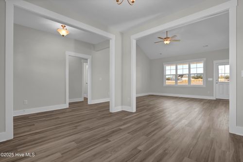 52 Talbert Dr, Rocky Point, NC, 28457-6047 | Card Image