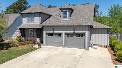 7708 Jayden Dr, TRUSSVILLE, AL, 35173-1175 | Card Image