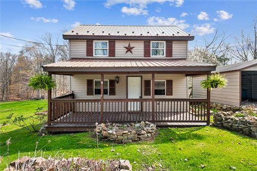 716 White Rd, White, PA, 15490-1042 | Card Image