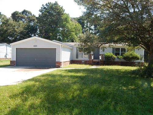 16117 Lone Star Ranch Dr, Conroe, TX, 77302-8302 | Card Image