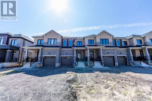 385 Starlight Avenue, Woolwich, ON, N0B1M0 | Card Image