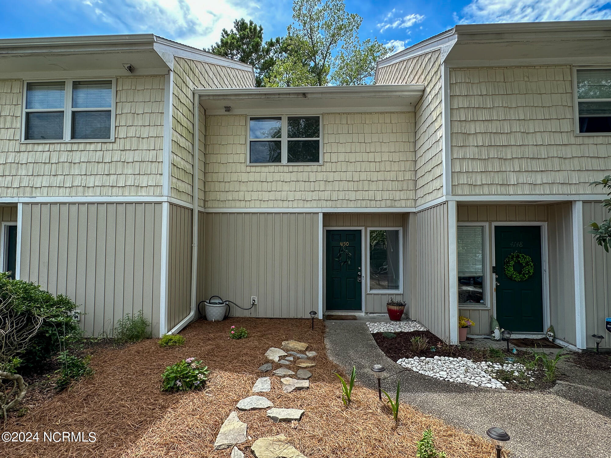 Spirea Dr, Wilmington, NC 28403