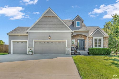 903 Robinson Ct, Lawrence, KS, 66049-5006 | Card Image