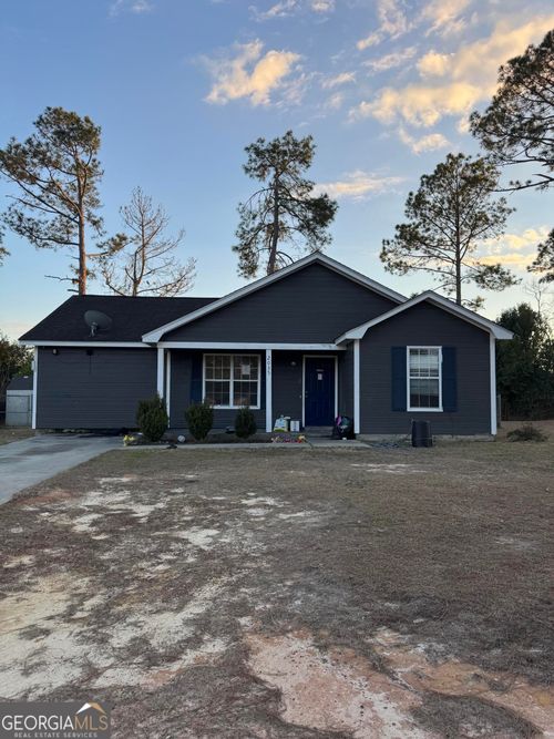 2035 Lasalle Dr, Valdosta, GA, 31602-1571 | Card Image