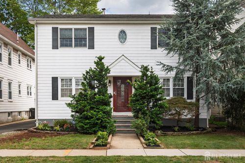 426 Magnolia St, Highland Park, NJ, 08904-2641 | Card Image