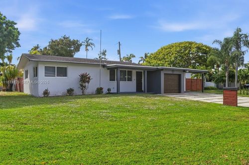 500 Nw 30th St, Wilton Manors, FL, 33311-2453 | Card Image