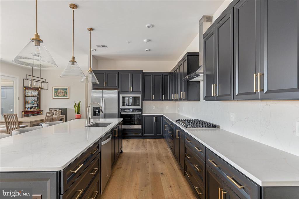 Residential in ASHBURN 2