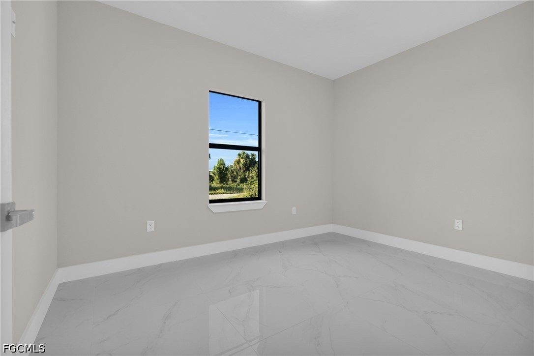 Residential Lease in Lehigh Acres 5