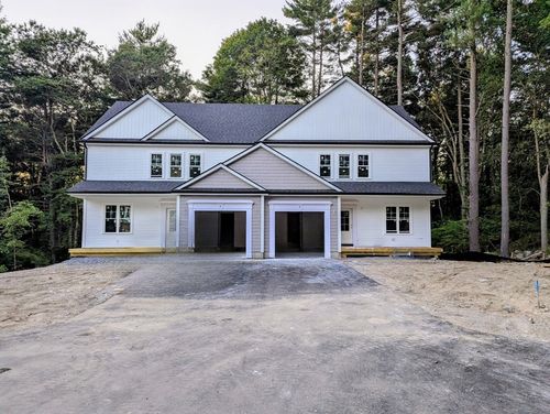2-2 Raymond St, Franklin, MA, 02038-1829 | Card Image