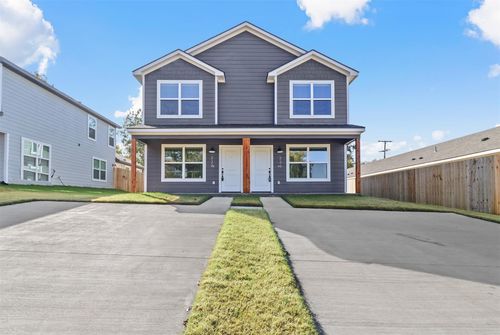 224-224 W Bond St, Denison, TX, 75020-2502 | Card Image