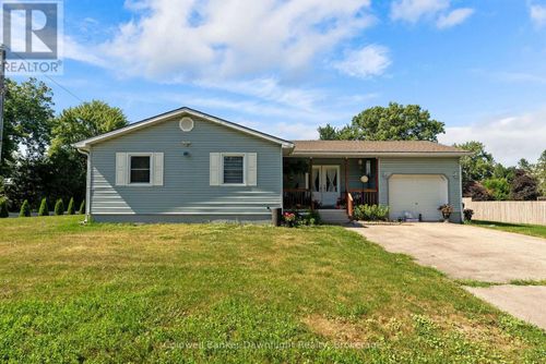 36810 Crediton Rd, Dashwood, ON, N0M1N0 | Card Image