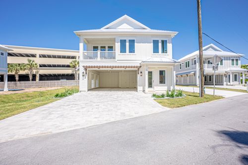 254 Sands St, Panama City Beach, FL, 32413-4925 | Card Image