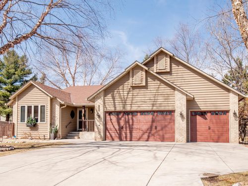 129 Hemlock Pl, Vadnais Heights, MN, 55127-6114 | Card Image