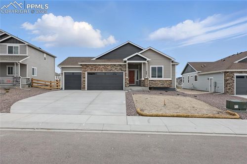 967 Sunny Shore Dr, Monument, CO, 80132-9364 | Card Image