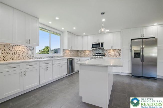 Kitchen | Image 22