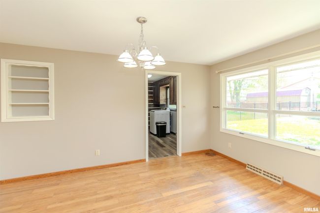 501 W High St, House other with 3 bedrooms, 2 bathrooms and null parking in Roanoke IL | Image 25
