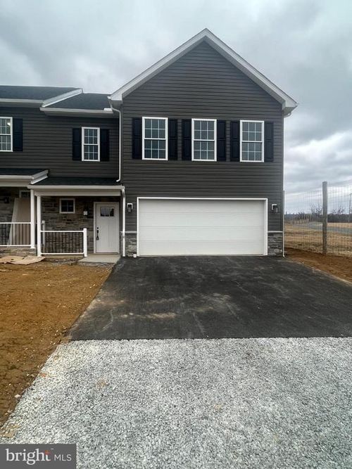 301 Grandview Avenue, Waynesboro, PA, 17268 | Card Image