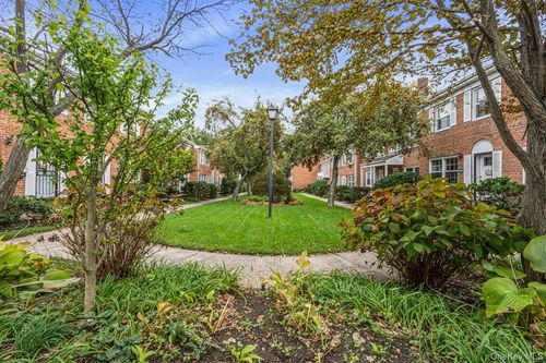 95-2318 A Corporal Kennedy Street, New York, NY, 11360 | Card Image