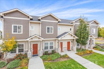 11323 W Gabrielle Dr, Townhouse with 2 bedrooms, 3 bathrooms and null parking in Boise ID | Image 1