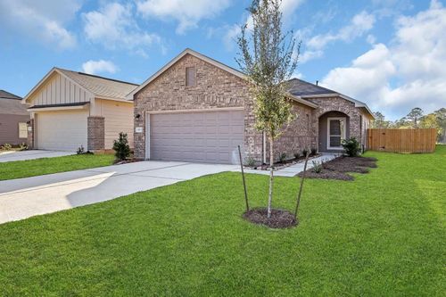 150 Thickets Grove Dr, Dayton, TX, 77535-7106 | Card Image