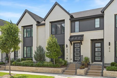 4549 English Maple Dr, Arlington, TX, 76005-1363 | Card Image