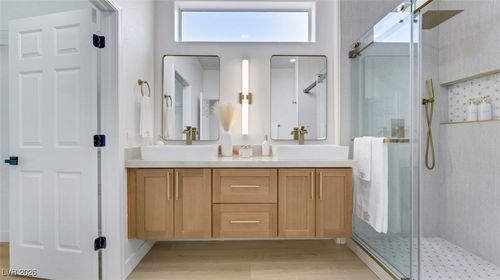 3013 Abercorn Dr, Las Vegas, NV, 89134-7443 | Card Image