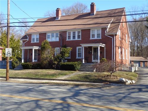 115 Roger Williams Ave, Rumford, RI, 02916-3421 | Card Image