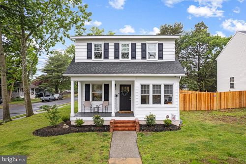 401 Woodland Ave, GLENDORA, NJ, 08029-1163 | Card Image