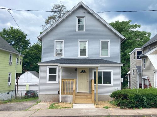 207 E Main St, Middletown, CT, 06457-4472 | Card Image