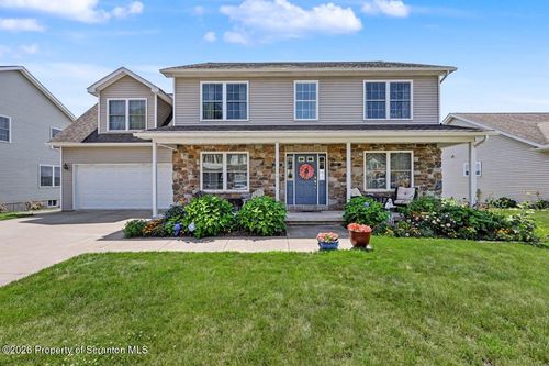 522 Wisteria Drive, Moosic, PA, 18507 | Card Image