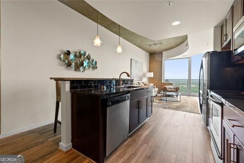 2120-361 17th St Nw, Atlanta, GA, 30363-1090 | Card Image