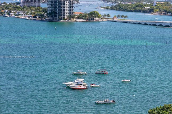 APT-1601 - 1800 N Bayshore Dr, Condo with 3 bedrooms, 3 bathrooms and null parking in Miami FL | Image 64