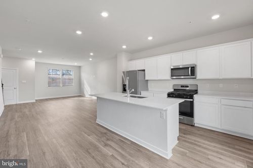 7512 Fern Gully Way, BRANDYWINE, MD, 20613-8094 | Card Image