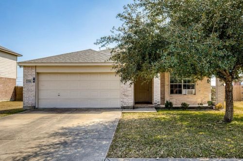 1514 Paint Brush Dr, Lockhart, TX, 78644-3086 | Card Image